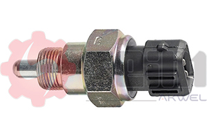 Contacteurs de feux de recul FR104